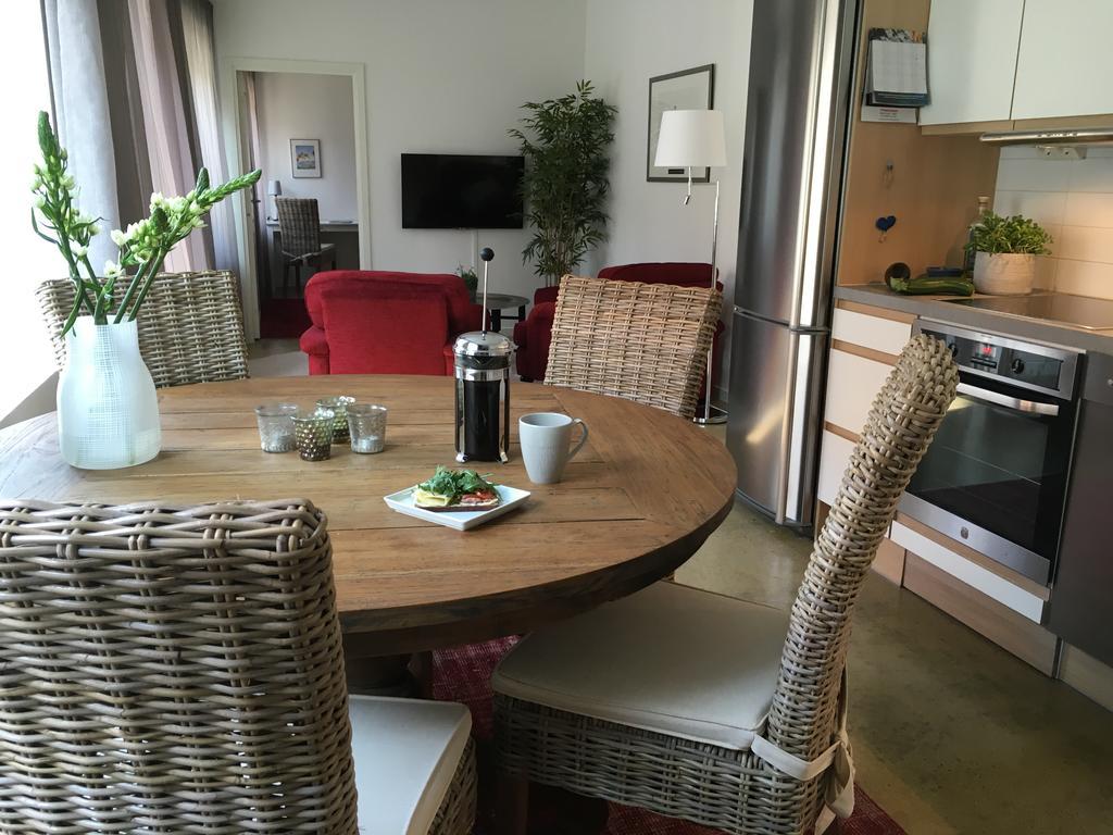 Lagenhet Visby Apartment Ngoại thất bức ảnh